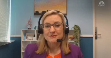 China's Baidu says weekly robotaxi rides hit 250,000 — same as Alphabet's Waymo this spring