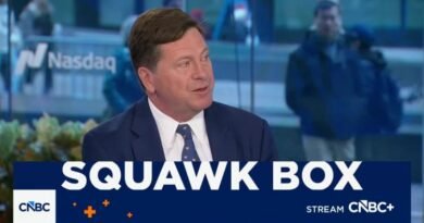 Former SEC Chair Jay Clayton says regulators would scrutinize trading ahead of Trump post