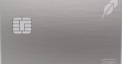 Robinhood Platinum Card Review: New Card, $695 Annual Fee with Coupon Book